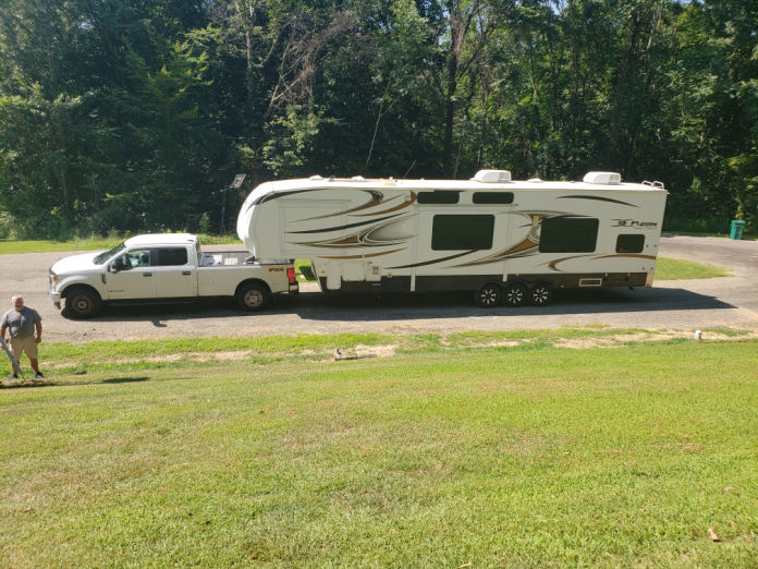 Fifth Wheel Transport